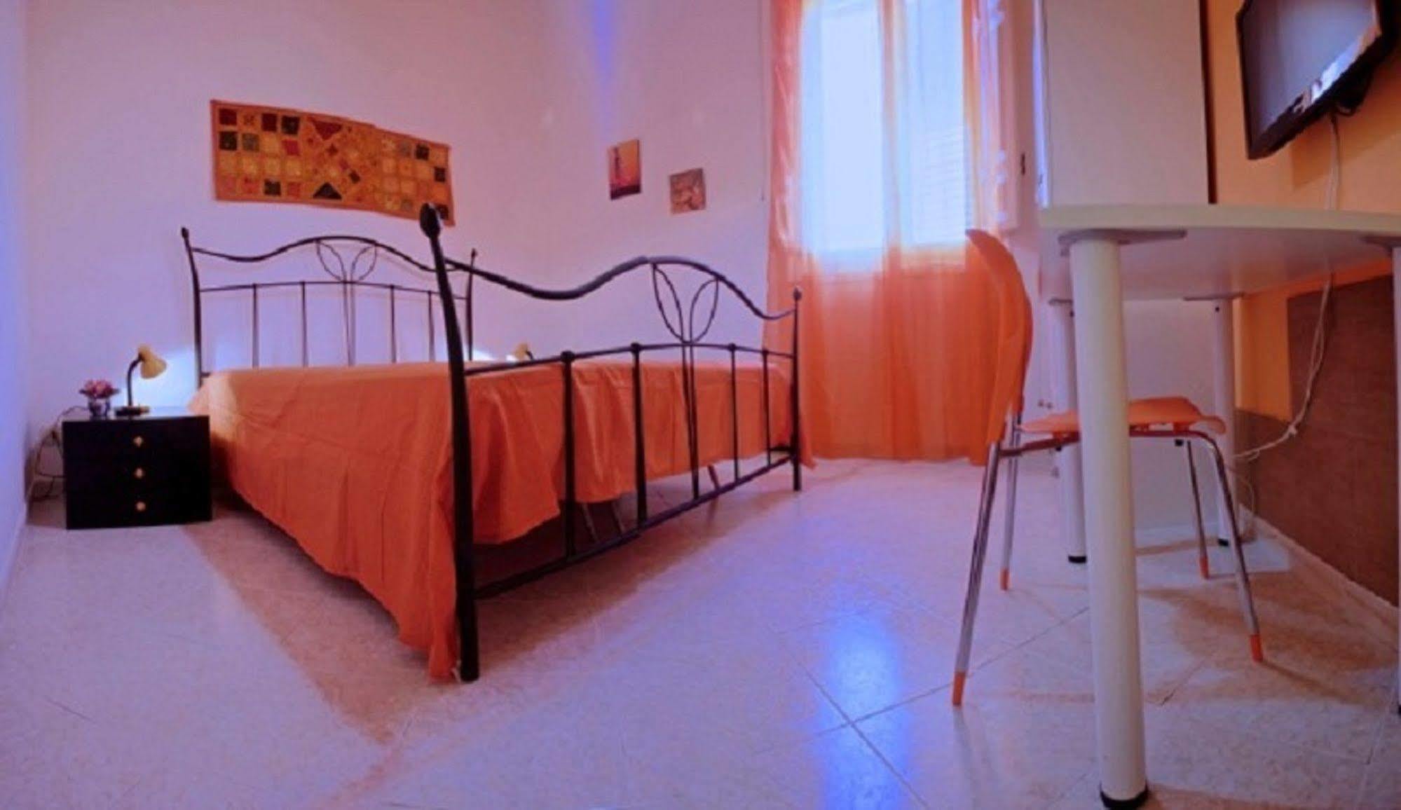 Casa Melone Giallo Bed & Breakfast Paceco Bagian luar foto