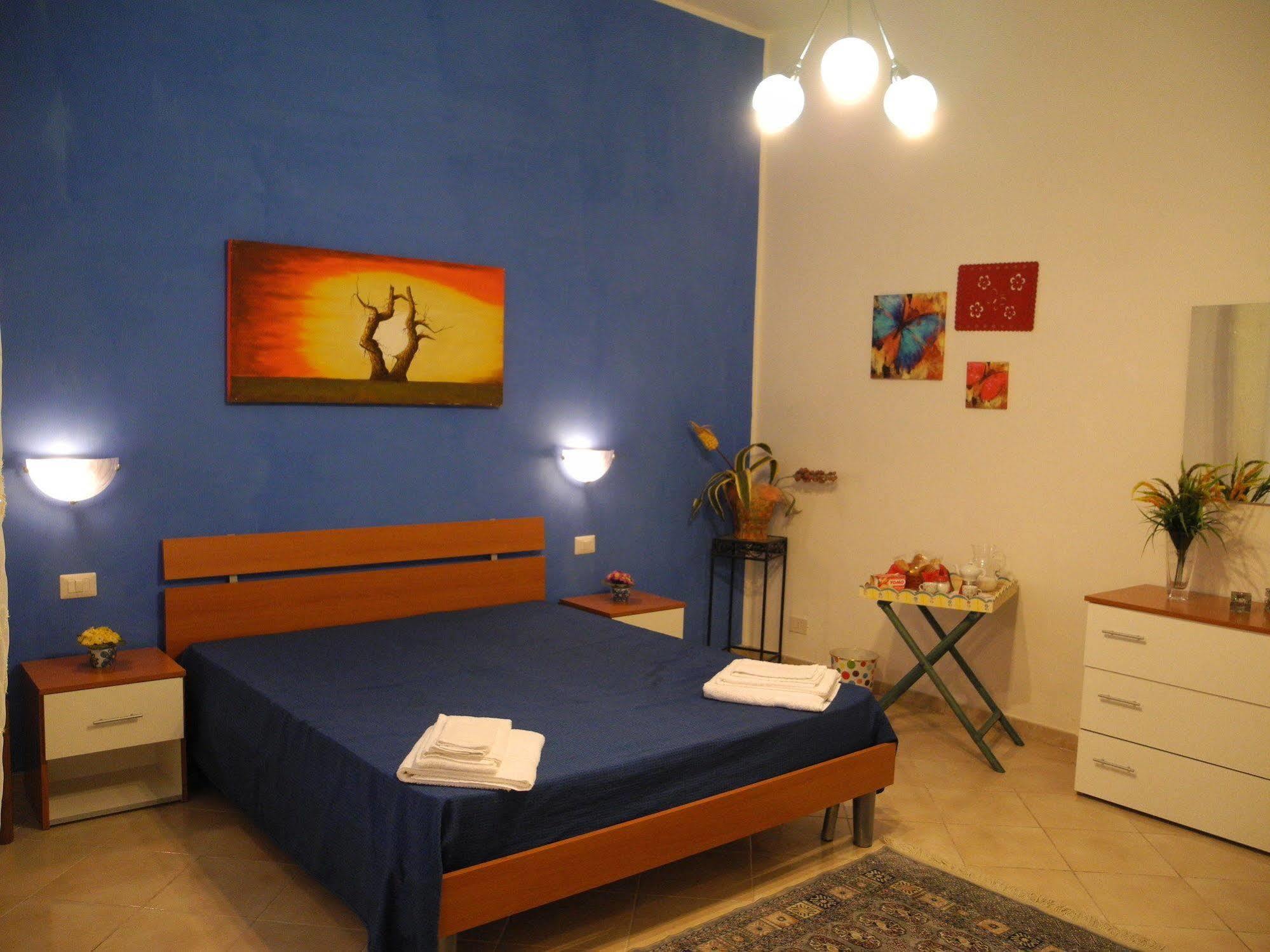 Casa Melone Giallo Bed & Breakfast Paceco Bagian luar foto